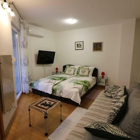 Apartamento Benedetta Pula Exterior foto