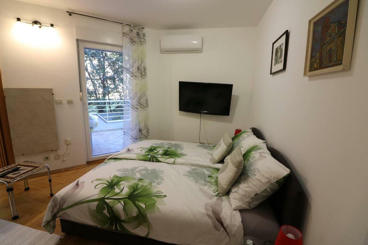 Apartamento Benedetta Pula Exterior foto