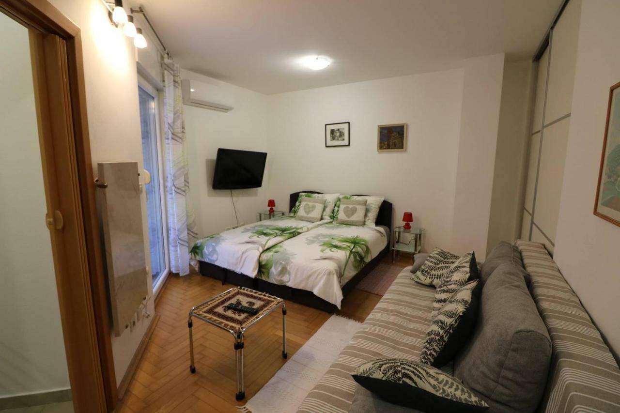 Apartamento Benedetta Pula Exterior foto